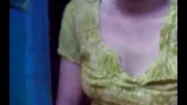 டிரெஸ்டனைத் தமிழ் செக்ஸ் படம் ஆங்கிலம் sex தருகிறது!
