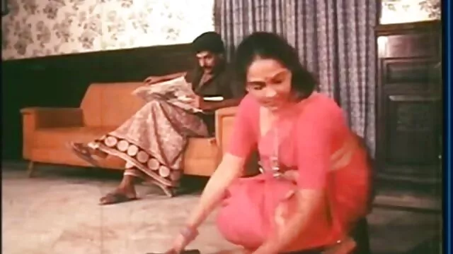 என் அழுக்கு ஆசிய அமெரிக்க நாட்டுக்காரன் பொழுதுபோக்கு ஒரு ஆடம்பரமான பிச், அவர் நன்றாக ஃபக்!
