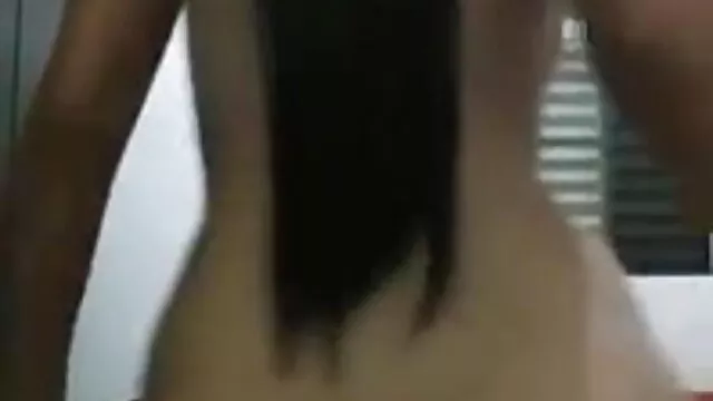 - ஒரு பெரிய கைப்பிடியில் அழகான ஆசிய hd blue film ஆங்கிலம் டீன் ஸ்லாப்