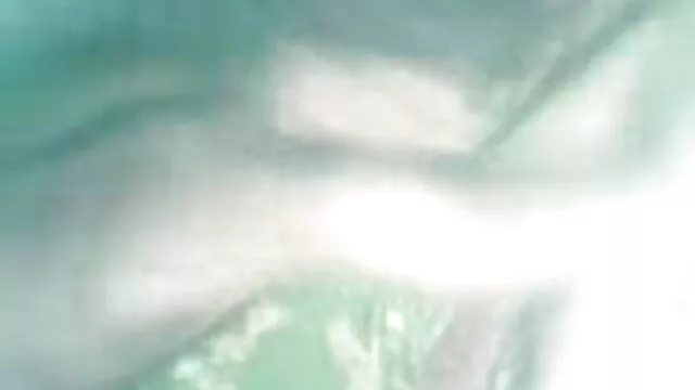 பெரிய தமிழ் கவர்ச்சி பிரிட்டிஷ் பெட்ரோலியம் படம் மார்பகங்கள்