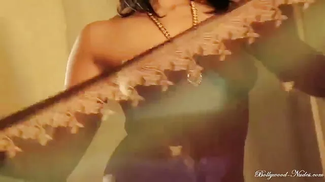 தரையில் இழந்தது சன்னி லியோன் கவர்ச்சி ஆங்கிலம்
