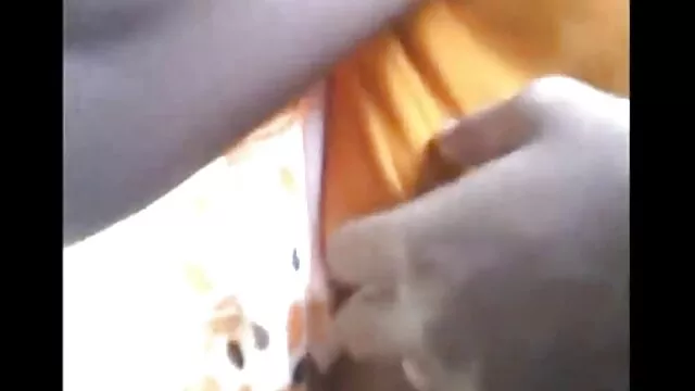 அவள் எல்லா கவர்ச்சி ஆங்கிலம் ஆங்கிலம் நேரத்திலும் தேவை