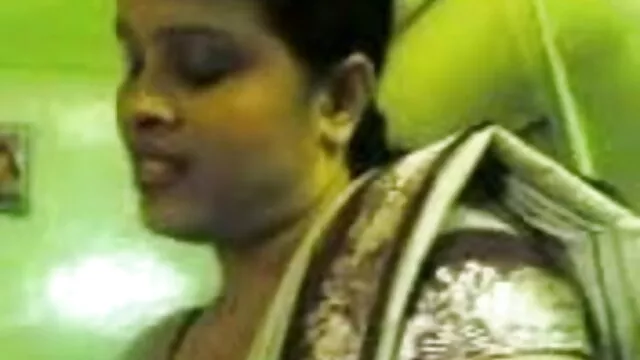 ஹேரி சேவல் மோசமான தெலுங்கு கவர்ச்சி ஆங்கிலம் டீன் ஏஜ் மகிழ்ச்சி