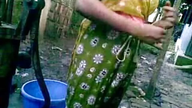 டேலியா ஆங்கிலம் 3x மாமியின் வானத்துடன் தனி பொம்மை