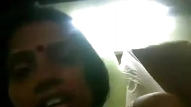 Aoi Yuuki ஒரு அழுக்கு மூன்றுபேரில் கடினமான காக்ஸை விழுங்குகிறார் ஆங்கிலம் மாமியின் கவர்ச்சி hindi