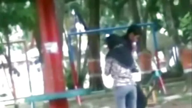 பெண் ஆங்கிலம் sex ஆண்ட்டி வேதனையுடன் குறும்பு ஹோலி ஹென்ட்ரிக்ஸ் குத தந்தையின் நண்பர்களின் குத