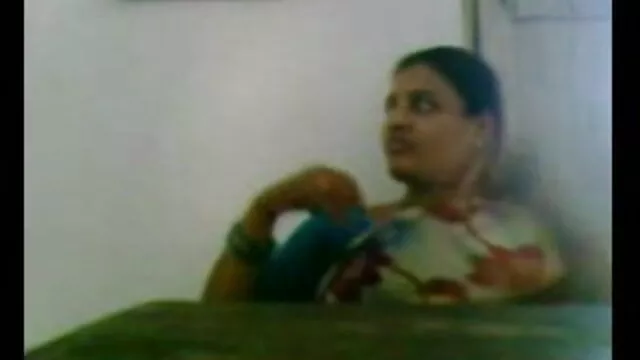 மல்லிகை சாம்பல் சரிசெய்தல் கவர்ச்சி படம் தமிழ் செக்ஸ் விகிதம்