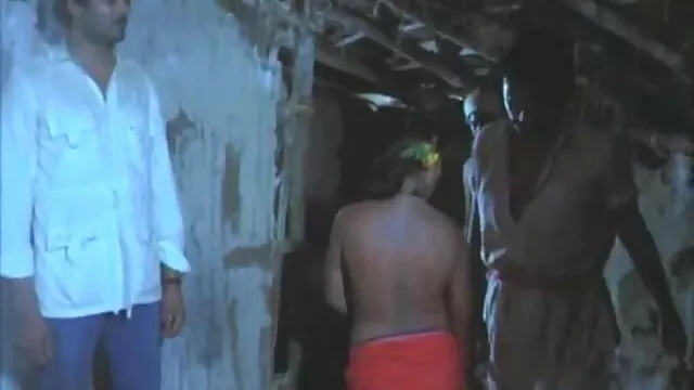 பழைய வக்கிரம் தனது xxx, செக்ஸ் இங்கிலாந்து வளர்ப்பு மகளின் சூடான வளர்ப்பு மகளை விரும்புகிறார்