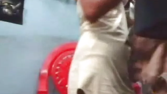 பிரிட்ஜெட் பி நிறைய தமிழ் திரைப்பட கவர்ச்சி நீல கருப்பு டிக்ஸை உறிஞ்சுகிறது - ஹூக்கர்