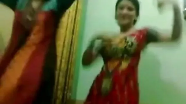 எல்லா இடங்களிலும் வோர்ஸ் சிறுவர்களின் வெப்பத்தை தமிழ் படம், கவர்ச்சி தமிழ் படம், கவர்ச்சி ஃபக் செய்கிறது