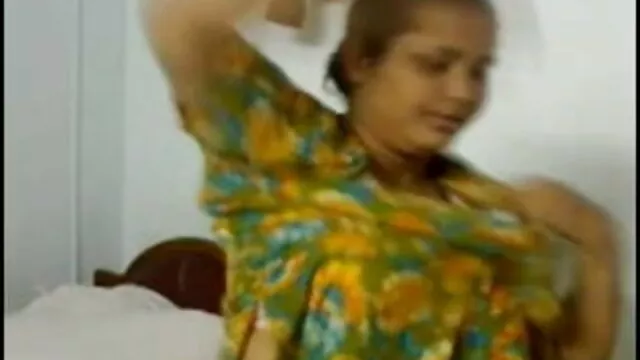 அழகி ஆட்ரி விடுமுறை மிகவும் ஆழமான தனியா ஆசிய அமெரிக்க நாட்டுக்காரன்