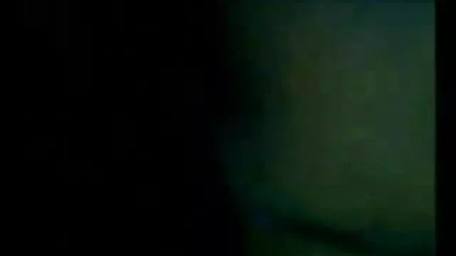 இளம் 18 வயது மோசடி காதலி ஆங்கிலம் sex xx என் டிக் உறிஞ்சும்