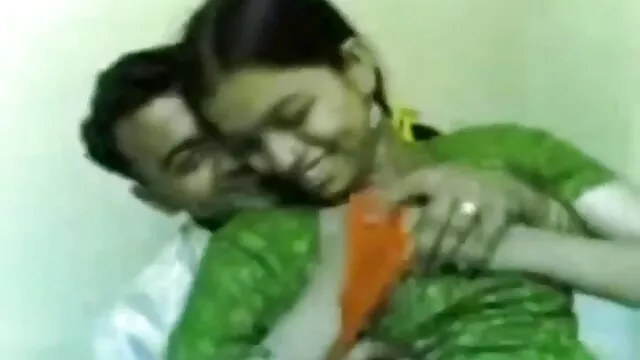 அனா ரெய்பர் பூங்காவில் சேவல் அனுபவிக்கிறது ஆங்கிலம் சூடான, கவர்ச்சி
