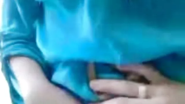 போர்ன்ஸ்டார் தமிழ் கவர்ச்சி மாமியின் படம் புண்டை