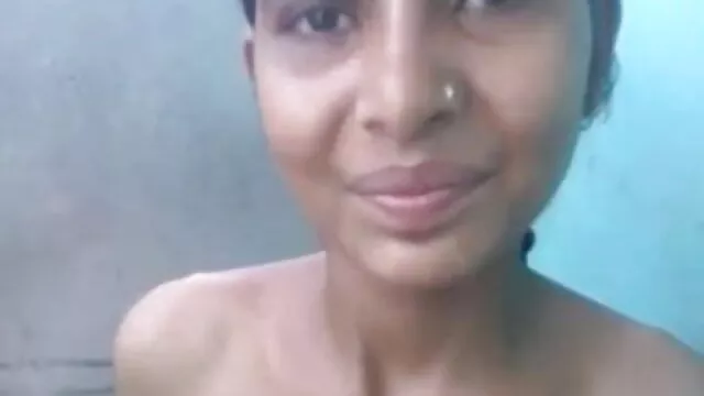 ஸ்டெப்மோம் நடைமுறையில் மகளை செக்ஸ் ஆங்கிலம் sex xx கேட்டுக்கொள்கிறார்