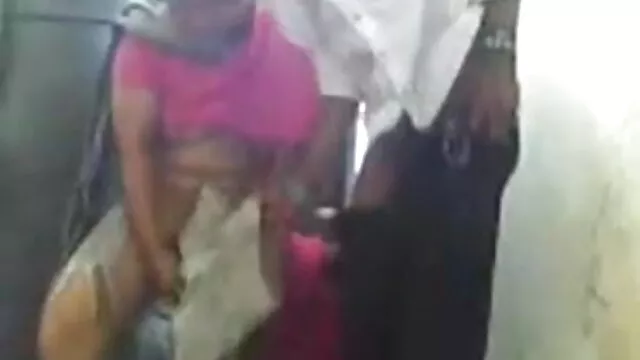 காம்பில் ஆங்கிலம் xxx புதிய பெண்கள்
